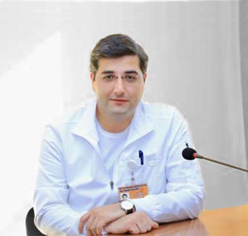Карен Акопян