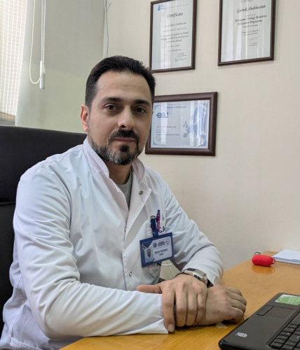 Գառնիկ Շահբազյան